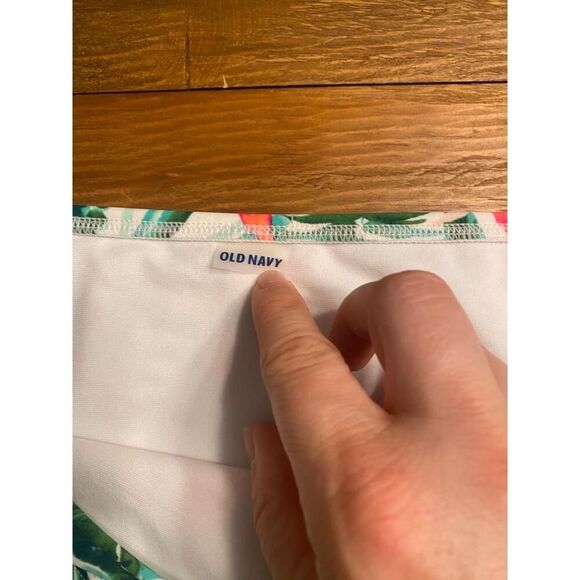 Old Navy L Swim Bikini Bottoms NWT White Multi Tropical Floral Vibrant beach - Picture 3 of 7